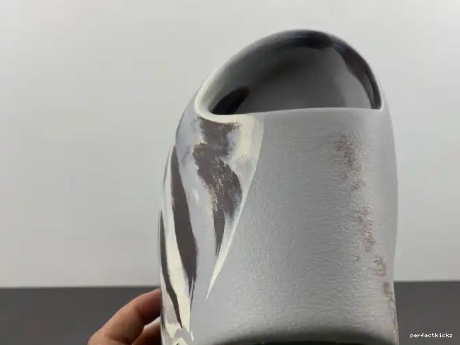 Adidas Slide GZ5553 Yeezy 0531